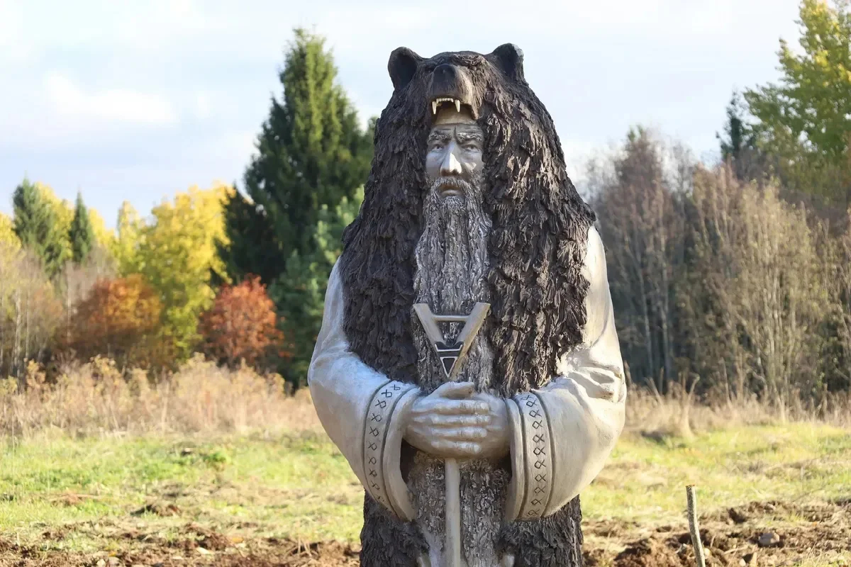 The relocated statue of pagan god Veles. Photo: Kirillov District Administration