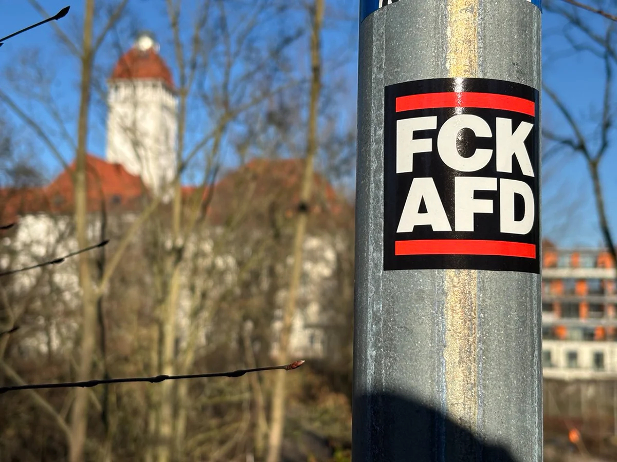Листовка с критикой партии AfD (АдГ), Берлин. Фото: Дмитрий Цыганов
