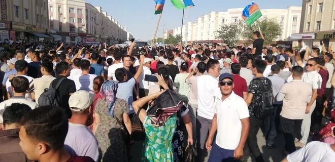Акция протеста в Каракалпакстане (автономная республика Узбекистана), июль 2022 года. Фото: Telegam MAKAN.UZ
