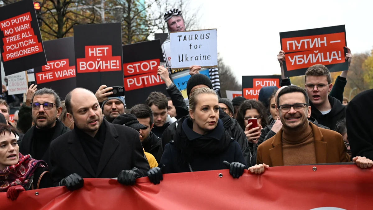 В Берлине прошел антивоенный митинг, организованный российской оппозицией