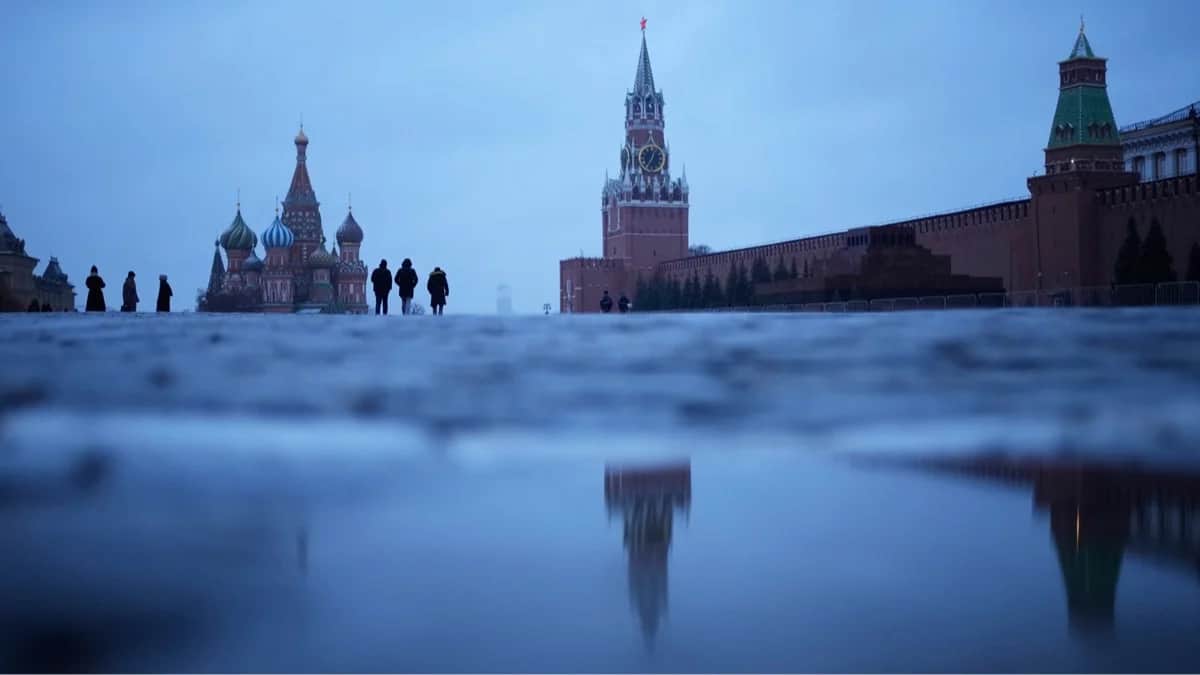Государство вместо политики