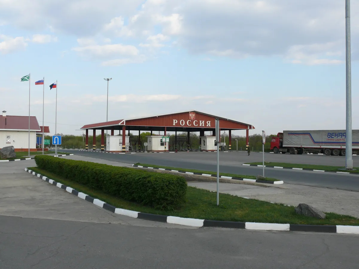 Автомобильный пункт пропуска Нехотеевка, Российско-украинская граница. Фото: Wikimedia Commons , CC BY-SA 3.0