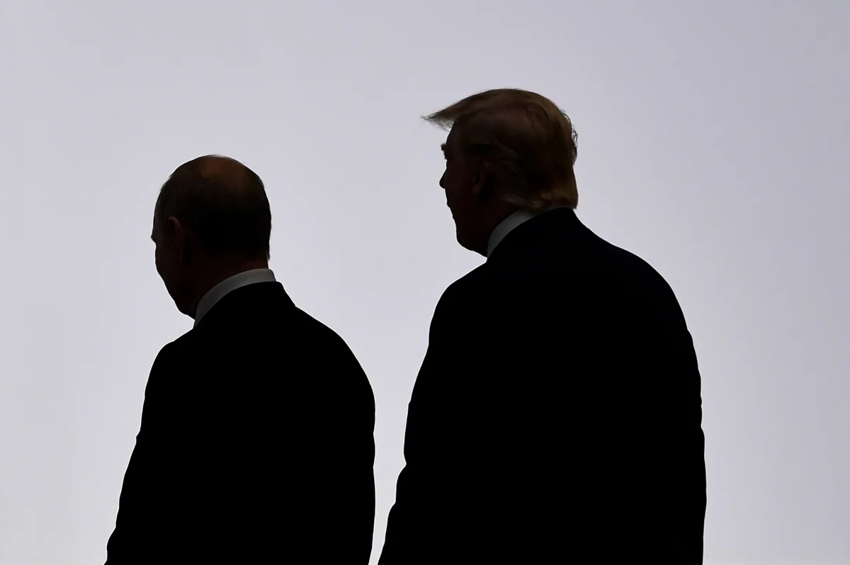 Дональд Трамп и Владимир Путин на саммите G20, Осака, Япония, 28 июня 2019 года. Фото: Lukas Coch / EPA
