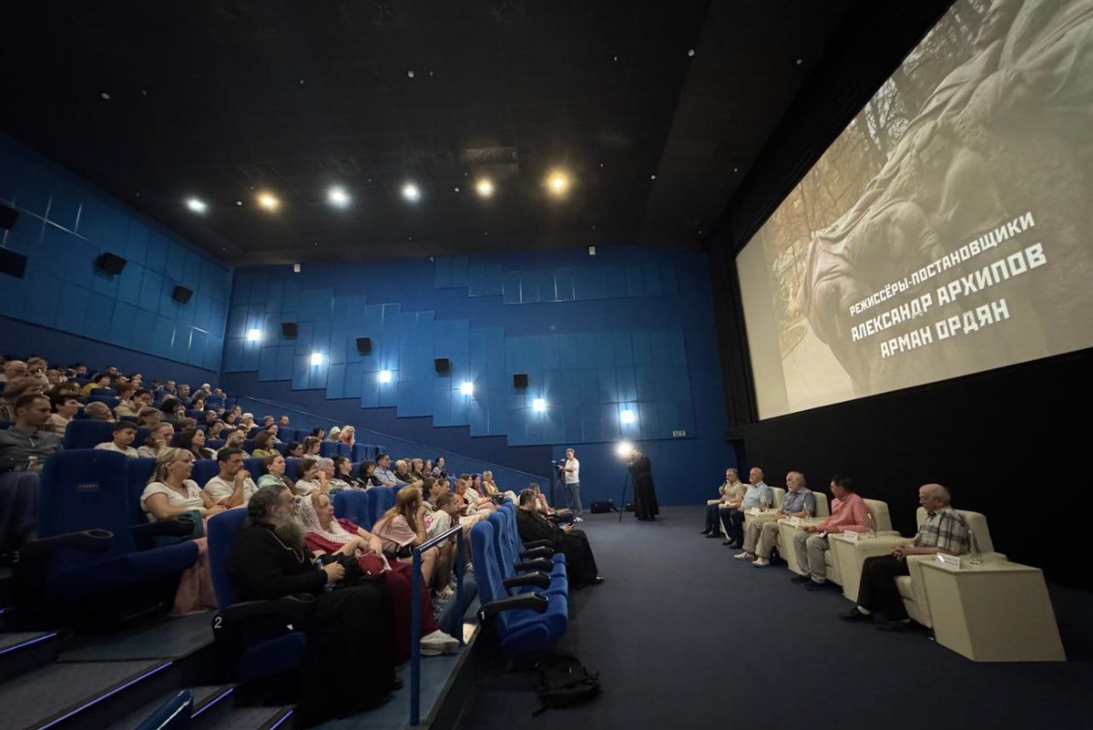 Показ фильма «Мумия» в кинотеатре «Октябрь». Фото: Телеканал «Спас» /  VK