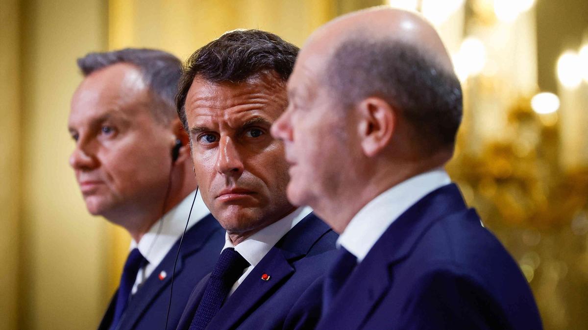 Макрон: украинское контрнаступление продлится «от нескольких недель до нескольких месяцев»