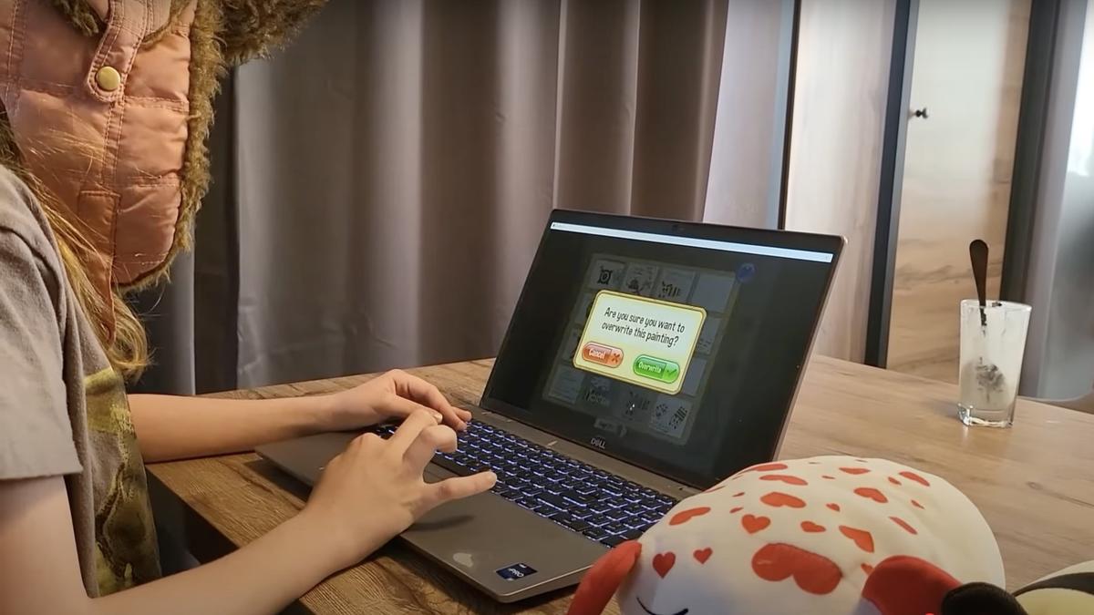 Кадр из видео с канала Дерека Хаффмана. Источник: YouTube / Huffman Time