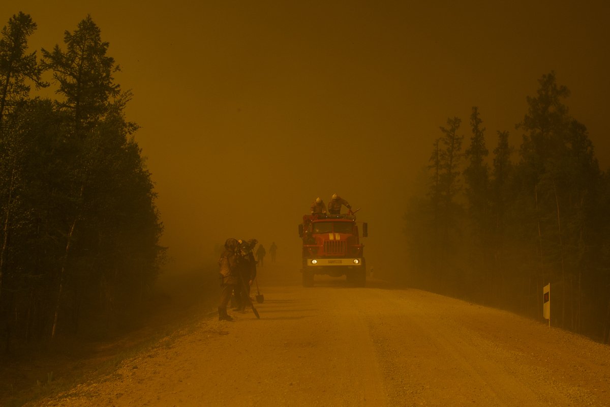 Смог в результате лесного пожара, Якутия, 8 августа 2021 года. Фото: Иван Никифоров / Anadolu Agency / Scanpix / LETA