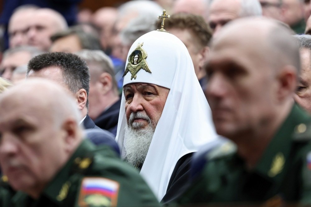 Патриарх Кирилл принимает участие в расширенном заседании Коллегии Министерства обороны. Фото: Александр Казаков / EPA / SPUTNIK / KREMLIN POOL