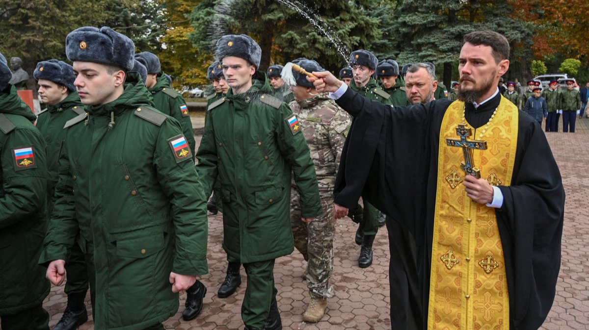 Служить бы рад